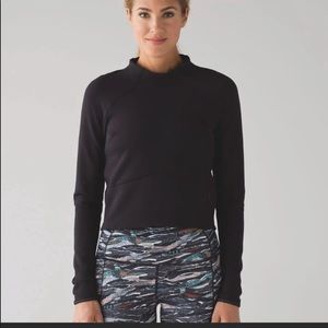 Lululemon hill and valley mock neck